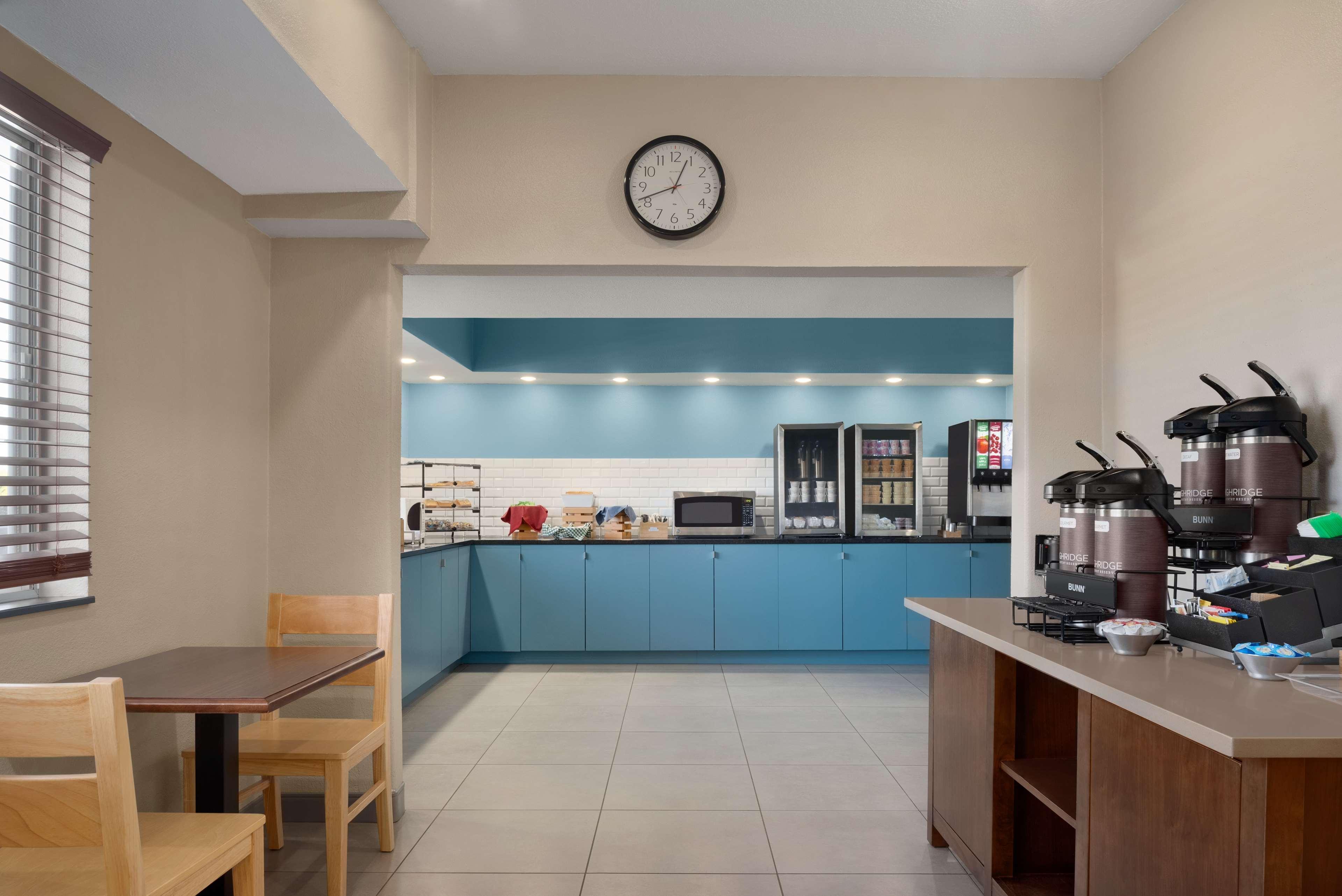 Country Inn & Suites By Radisson, بروكينغز المظهر الخارجي الصورة